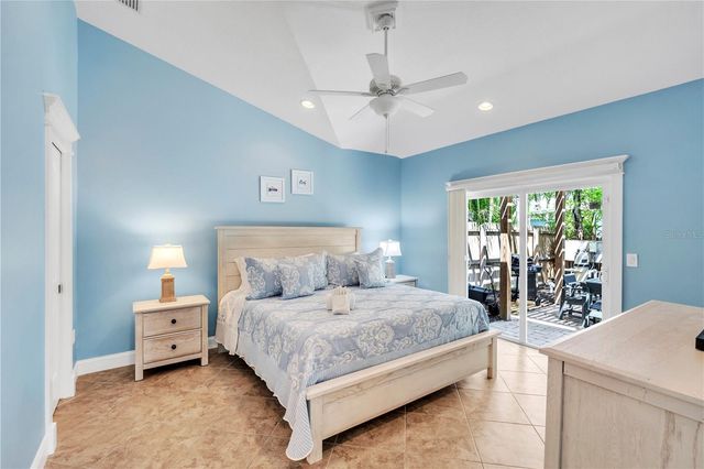 302 67TH STREET, Holmes Beach, FL 34217