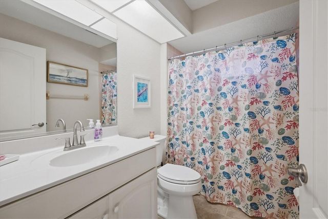 1060 TRUMAN STREET, Nokomis, FL 34275