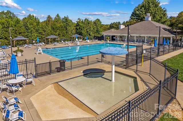 119 N Wendover Trace, Mooresville, NC 28117