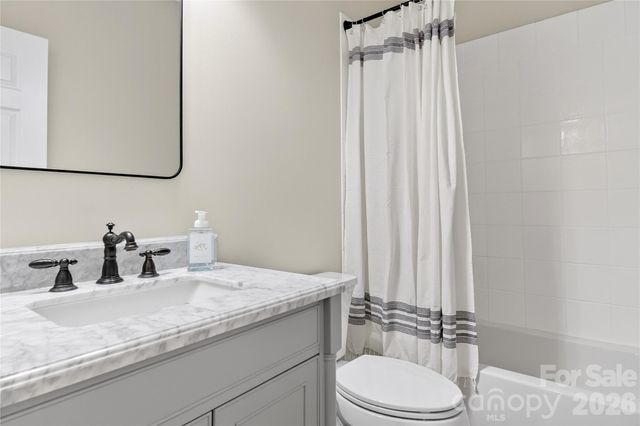 119 N Wendover Trace, Mooresville, NC 28117