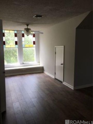 1030 2nd St, Morgan City, LA 70380