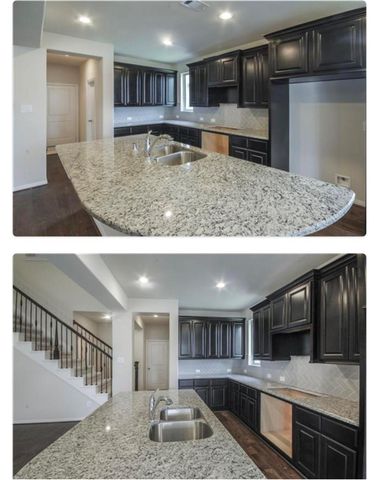 8107 Laughing Falcon Trail, Conroe, TX 77385