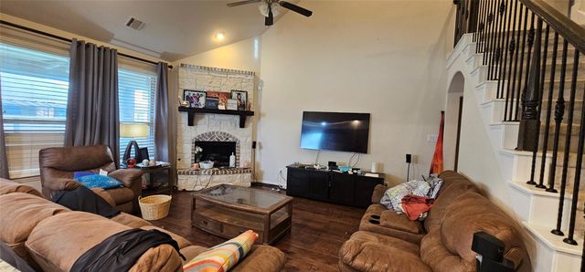 8107 Laughing Falcon Trail, Conroe, TX 77385