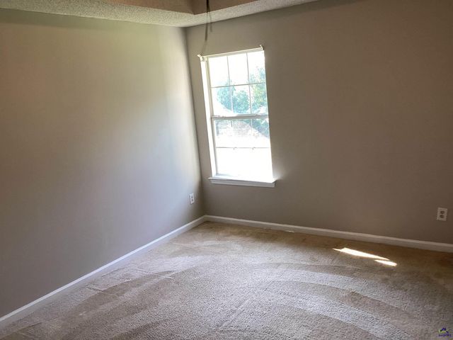 1720 Byrom Parkway, Jonesboro, GA 30236