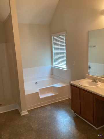 1720 Byrom Parkway, Jonesboro, GA 30236