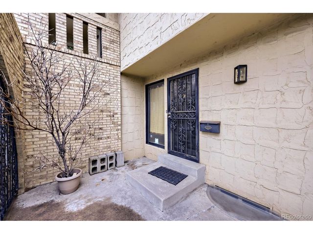3500 S Ivanhoe St, Denver, CO 80237