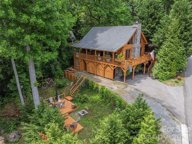 193 Valley Creek Drive, Maggie Valley, NC 28751