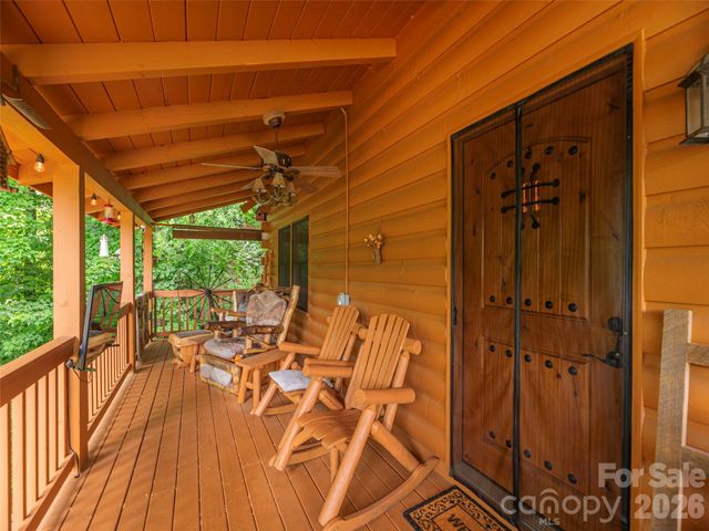 193 Valley Creek Drive, Maggie Valley, NC 28751
