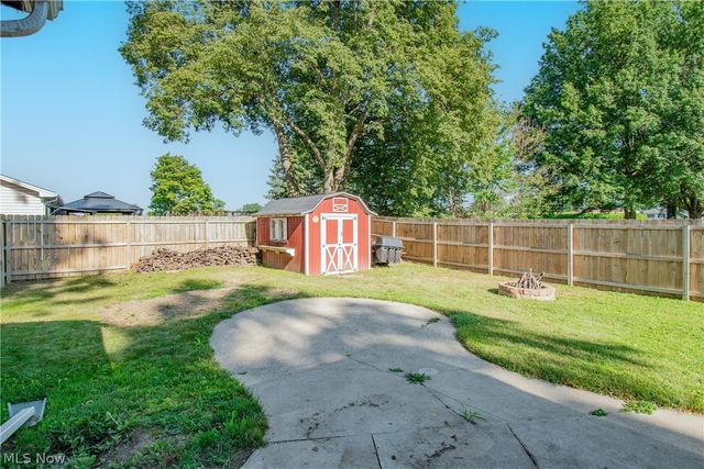 427 W Sunset Drive, Rittman, OH 44270