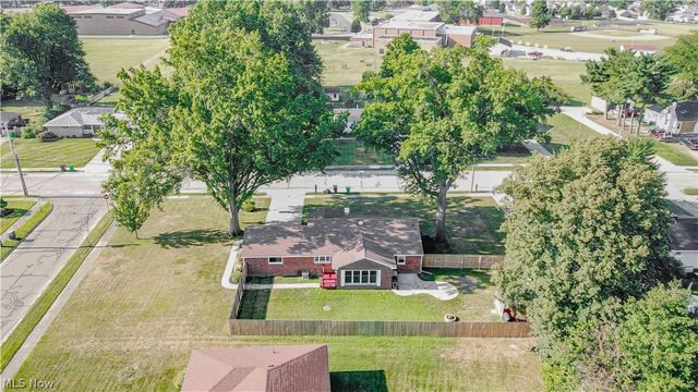 427 W Sunset Drive, Rittman, OH 44270