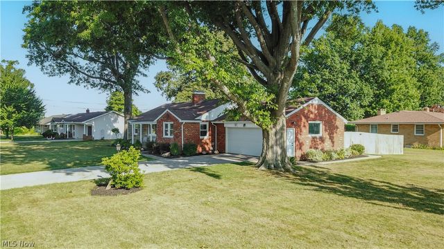 427 W Sunset Drive, Rittman, OH 44270