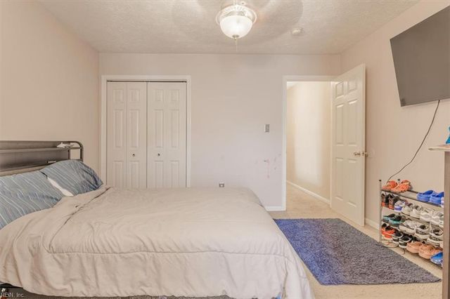 7 Creekmere CV, Newport News, VA 23603