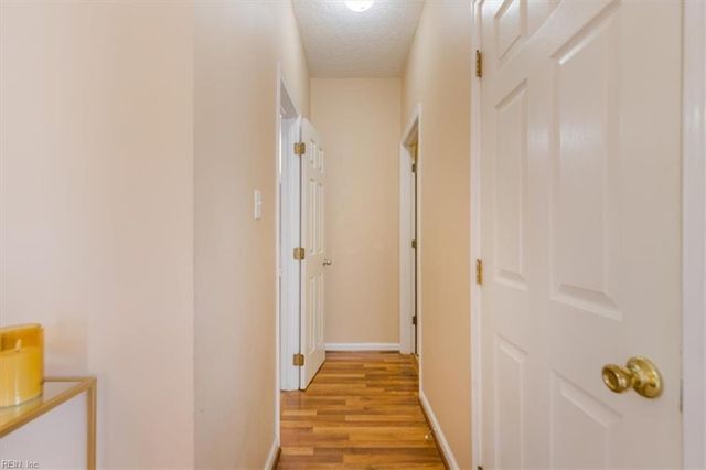 7 Creekmere CV, Newport News, VA 23603