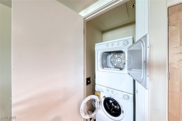 2700 Las Vegas Boulevard 906, Las Vegas, NV 89109