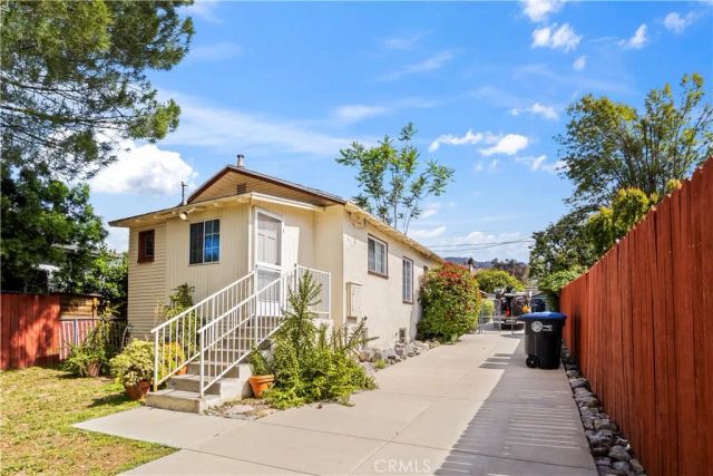 2914 Piedmont Avenue, Glendale, CA 91214