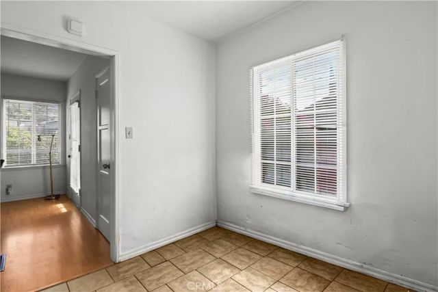 2914 Piedmont Avenue, Glendale, CA 91214