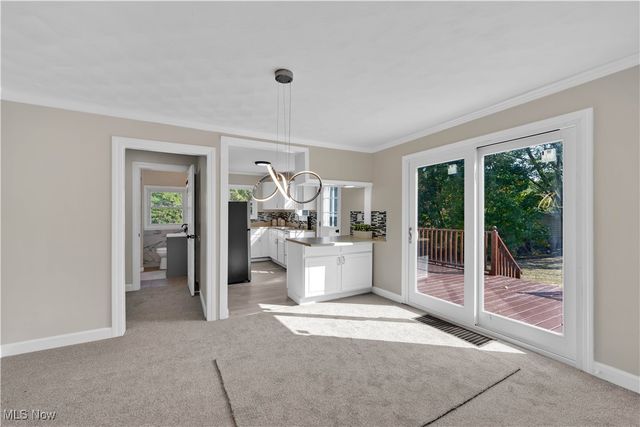 1575 Faye Road, Akron, OH 44306