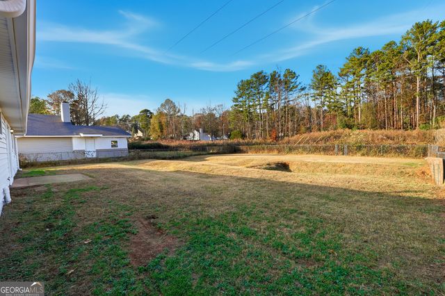 3265 Trotters Walk Circle, Snellville, GA 30078