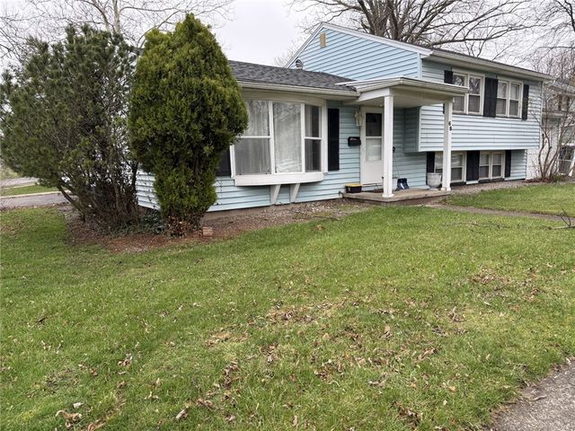 68 Stanford Road, Rochester, NY 14620