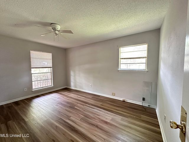 601 Spanish Acres Drive, Bay Saint Louis, MS 39520