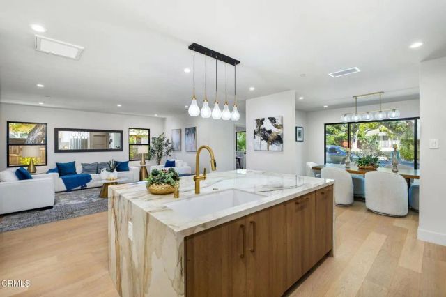 544 Pepper Street, Pasadena, CA 91103