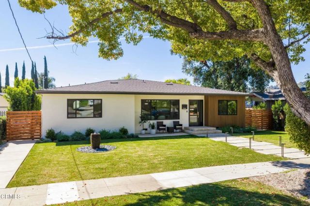 544 Pepper Street, Pasadena, CA 91103