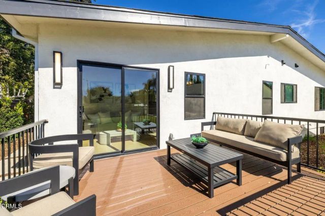 544 Pepper Street, Pasadena, CA 91103