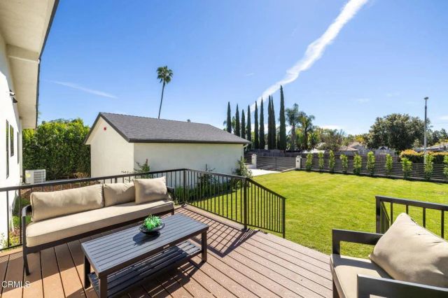 544 Pepper Street, Pasadena, CA 91103