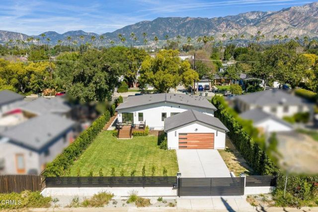 544 Pepper Street, Pasadena, CA 91103