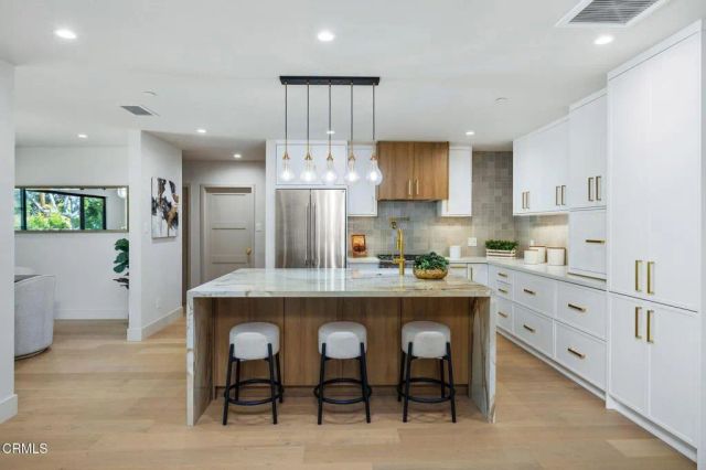 544 Pepper Street, Pasadena, CA 91103