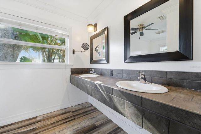 11017 64TH TERRACE, Seminole, FL 33772