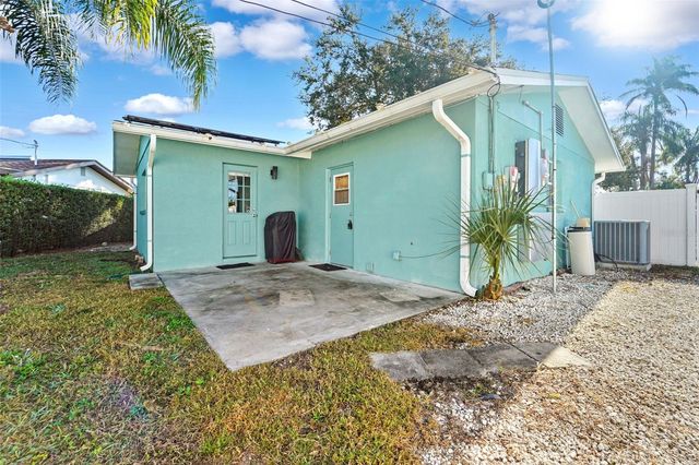 11017 64TH TERRACE, Seminole, FL 33772