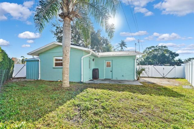 11017 64TH TERRACE, Seminole, FL 33772