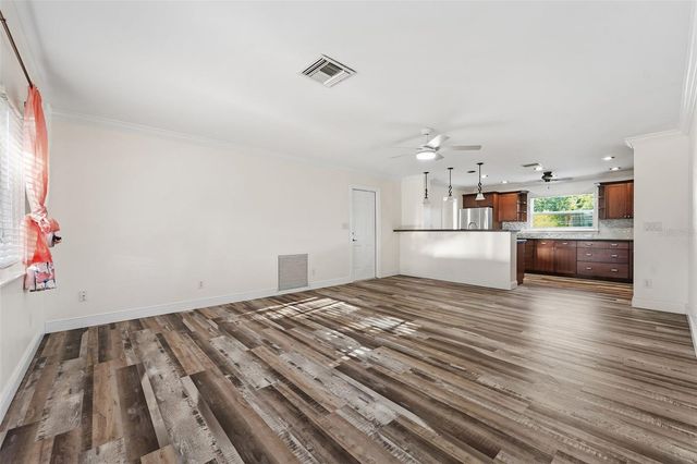 11017 64TH TERRACE, Seminole, FL 33772