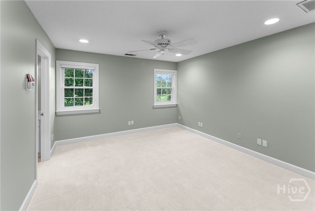 Image 38 of property listing at 2 Pine Lakes Point, Savannah, GA 31405