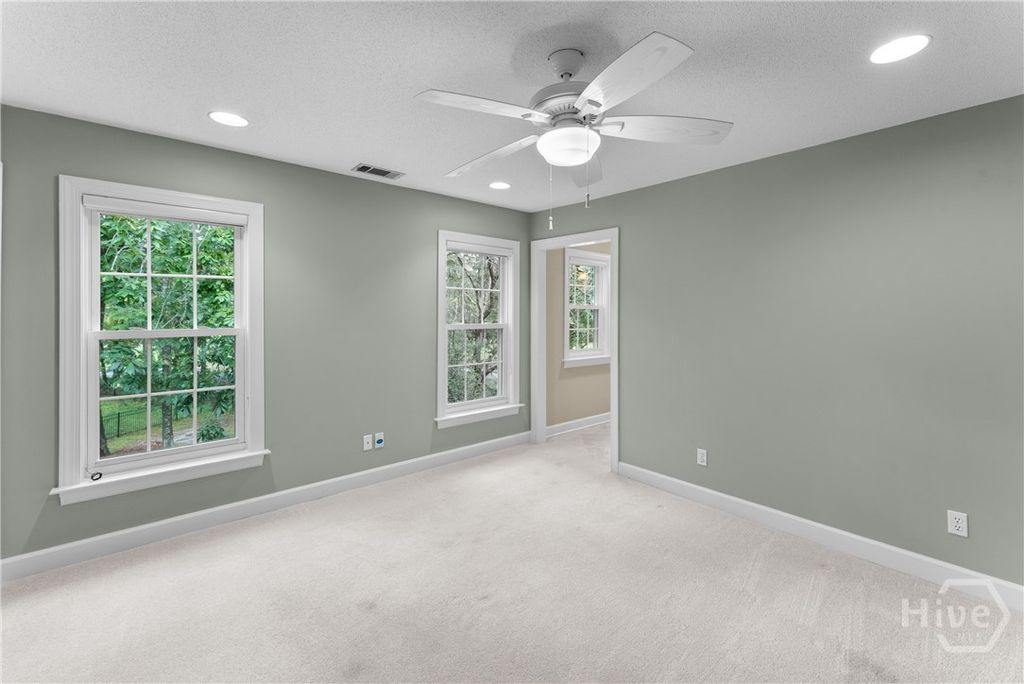 Image 42 of property listing at 2 Pine Lakes Point, Savannah, GA 31405