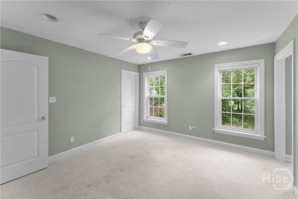 Image 44 of property listing at 2 Pine Lakes Point, Savannah, GA 31405