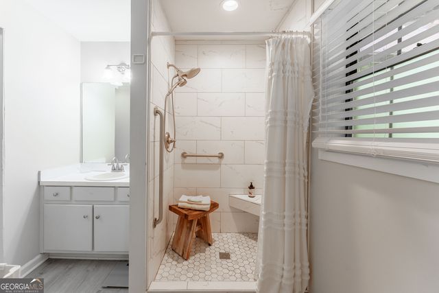 647 Granby Hill Place, Alpharetta, GA 30022
