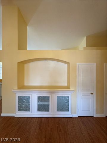 3725 Climbing Rose Street, Las Vegas, NV 89147