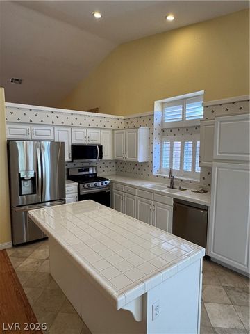 3725 Climbing Rose Street, Las Vegas, NV 89147