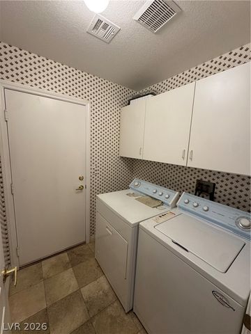 3725 Climbing Rose Street, Las Vegas, NV 89147