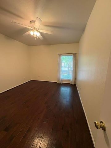 11711 Memorial Drive 280, Houston, TX 77024