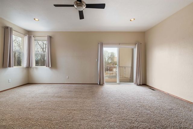 512 Alcalde Place SW, Albuquerque, NM 87104