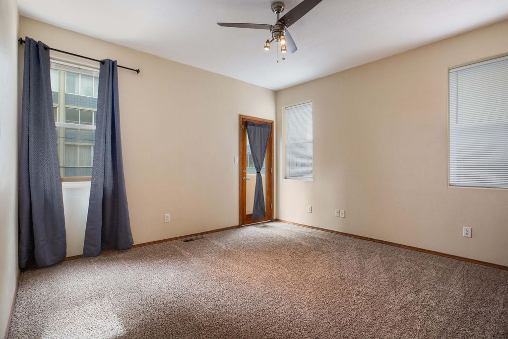 Image 18 of property listing at 512 Alcalde Place SW, Albuquerque, NM 87104