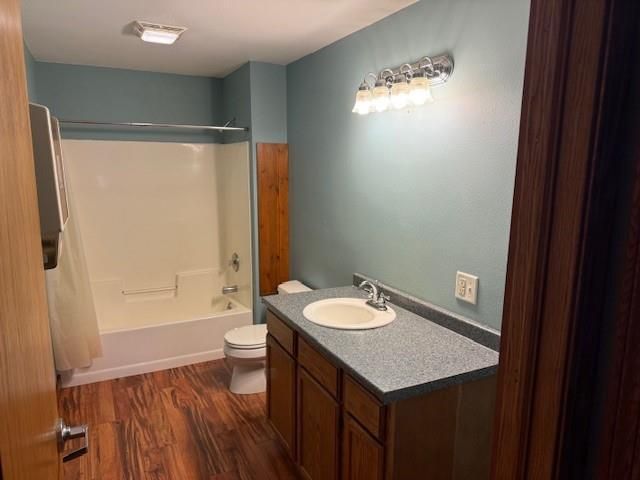 N28190 Brekke Ridge Road, Blair, WI 54616