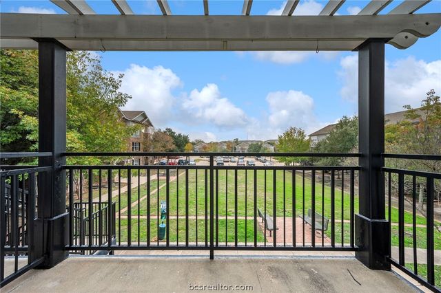 1725 Harvey Mitchell Parkway S 2125, College Station, TX 77840