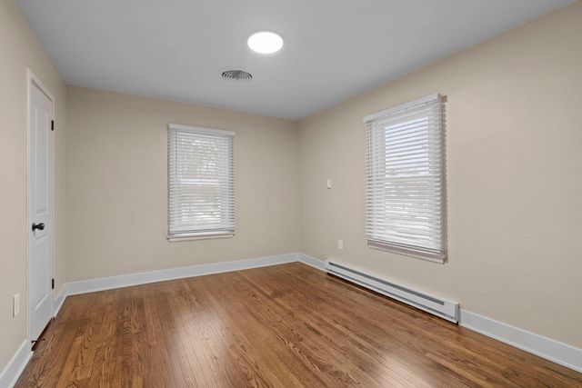 412 W 9th Street, Sterling, IL 61081