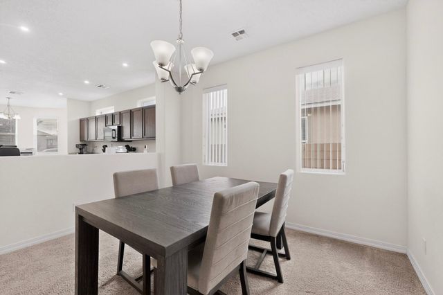 481 Rio Chama Circle SW, Los Lunas, NM 87031