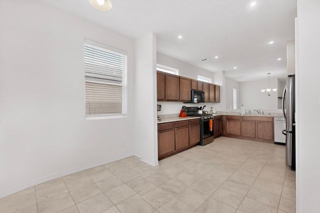 481 Rio Chama Circle SW, Los Lunas, NM 87031