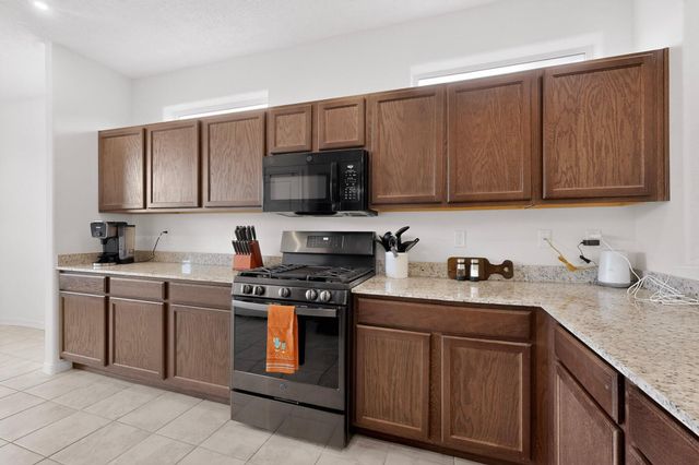 481 Rio Chama Circle SW, Los Lunas, NM 87031